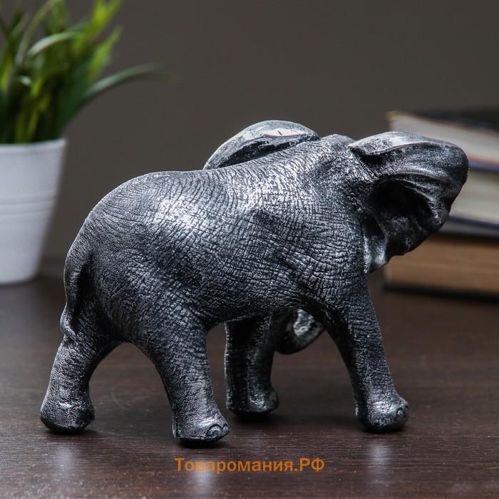 Фигурка полистоун «Слон африканский», серебро, 18×7×13 см