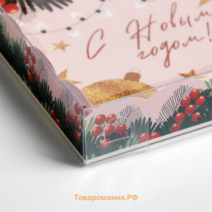 Коробка для кондитерских изделий с пластиковой крышкой «Яркие истории», 15 х 15 х 3 см