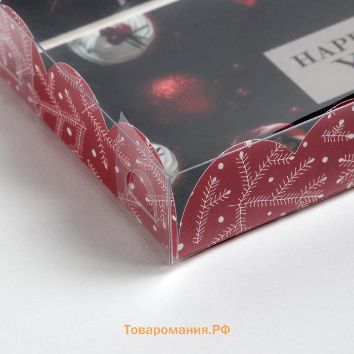 Коробка для кондитерских изделий с пластиковой крышкой «Праздник», 10.5 х 21 х 3 см