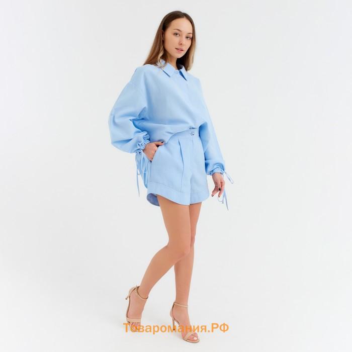 Костюм женский (блузка, шорты) MINAKU: Casual Collection цвет голубой, размер 48
