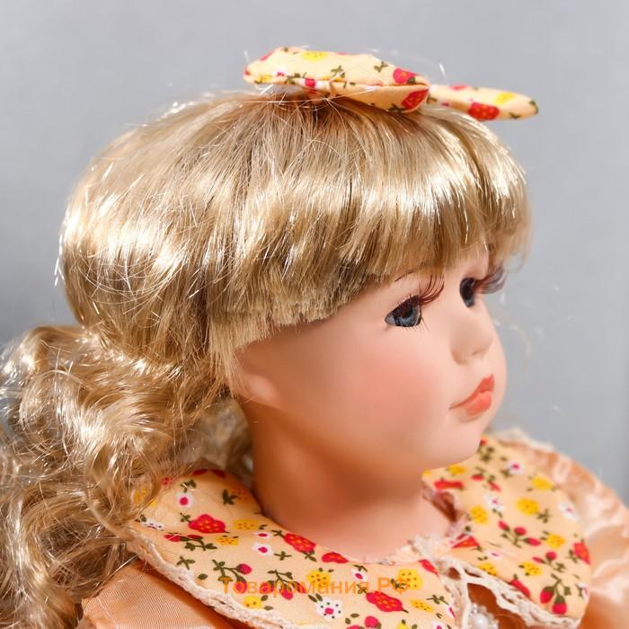 Кукла коллекционная керамика "Тося в кремовом платье с цветочками, с бантом в волосах" 30 см   75861