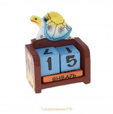 Календарь настольный "Черепаха" дерево 10х7 см